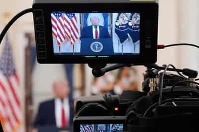 Image for Trump threatens to strike Iran's bridges and electric power plants