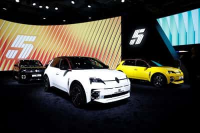 Image for Renault making higher profits on compact electric models than Megane, says CEO