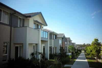 Image for Australia’s property downturn puts home buyers in double mortgage bind