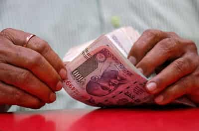 Image for Asian bonds provide refuge for investors fleeing Treasuries turmoil