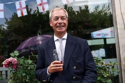 Image for UK police arrest man who threatened to shoot Nigel Farage, Telegraph says