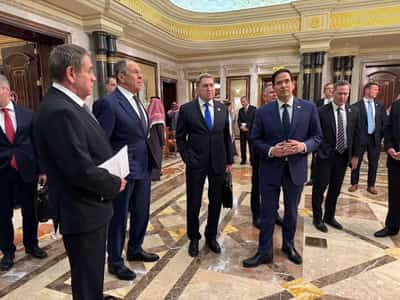 Image for US says all sides must make concessions in Ukraine talks covering land and security