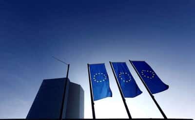 Image for Column-ECB rates pledge spurs punchy hedge fund euro bets: McGeever