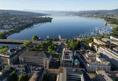 Image for SNB sees Swiss banks well placed to face challenges, UBS well capitalised