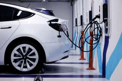 Image for EU, US working on deal to make EV minerals eligible for tax credits -EU official