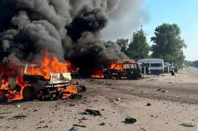 Image for Russian missile attack kills 10 in northeast Ukraine, Zelenskiy vows response