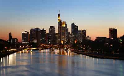 Image for European second-quarter corporate profits expected to fall 0.7%