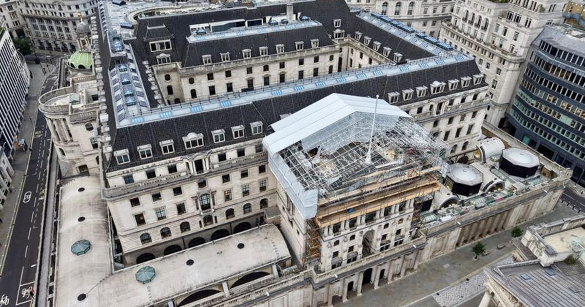 Bank of England Holds Interest Rates Steady Amid Inflation Concerns