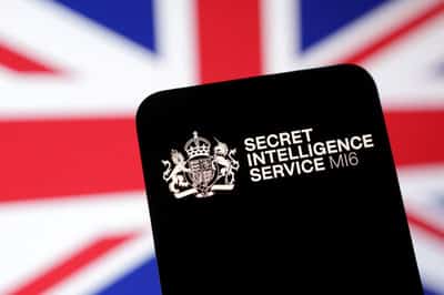 Image for British spies turn to dark web to recruit Russian agents, access secrets
