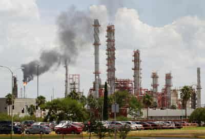Image for Oil price rise outlook stalls over Delta speed bump: Reuters poll