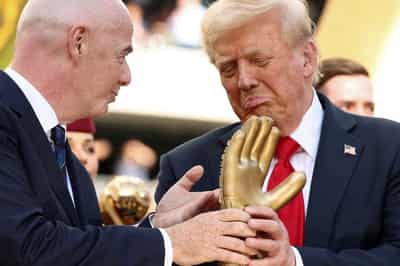 Image for Swiss open to Federer or FIFA chief helping on US tariffs