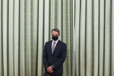Image for Greek PM says economy to rebound 5.9% this year, outlines tax relief