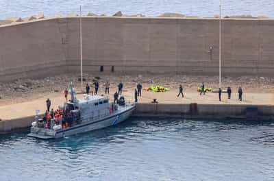 Image for Gaza aid flotilla activists taken to Crete after Israeli interception