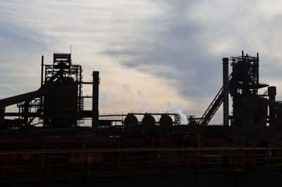 Image for German industrial orders fall 3.8% in April