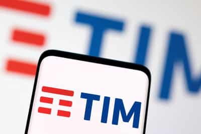 Image for Telecom Italia and Fastweb to jointly build 6,000 telecoms towers in Italy