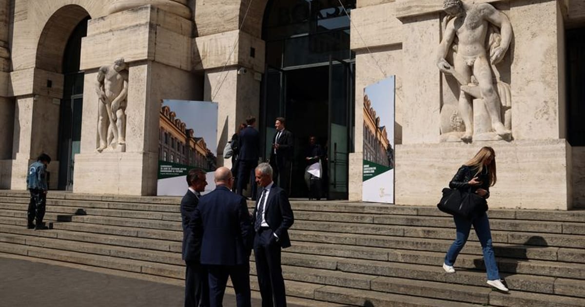 Italy’s cash-for-gold trader Gens Aurea plans Milan IPO