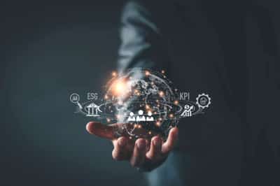 Image for Banking in 2035: Trust, climate risks and geopolitical rivalry shape a purpose-driven industry, forecasts study