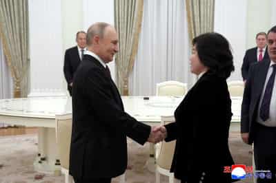 Image for Putin and North Korea's foreign minister discuss strengthening ties, KCNA says