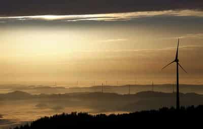Image for Central banks, wealth funds going greener and more activist -survey