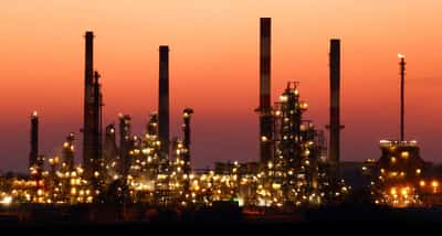 Image for Oil slips on US growth worries, ample crude supply