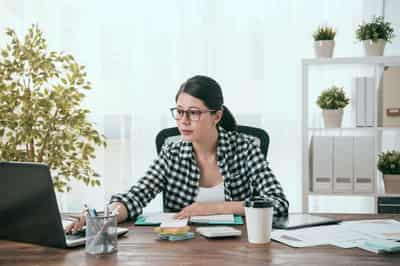 Image for No fresh air or natural light | Office workers find their health impacted by the offices they work in