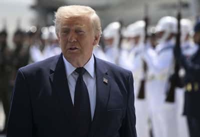 Image for Trump says he ordered cutting off all trade with Spain