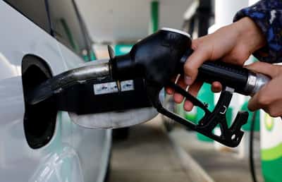 Image for Austria increasing petrol price 'brake', reinstating cap on retailers' margins