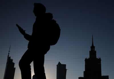 Image for Poland plans to ban mobile phone use by under-16s in schools