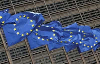 Image for Analysis-New York could profit from Brexit tussle over euro derivatives