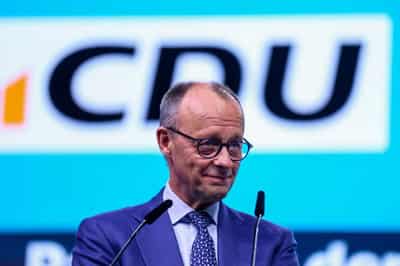 Image for Germany's ruling party backs social media curbs for children