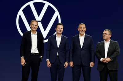 Image for European automakers urge support as VW warns of 'enormous pressure'