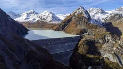 Image for Swiss pursue home-grown energy panacea – reluctantly