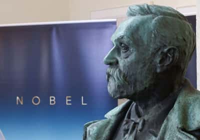 Image for German and US scientists win Nobel medicine prize for work on optogenetics