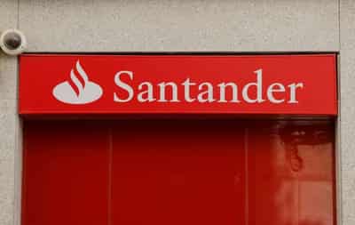 Image for Santander to block UK transfers to crypto exchanges in 2023