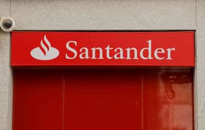 Image for Santander to block UK transfers to crypto exchanges in 2023