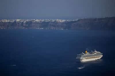 Image for Greece backs higher tax on short-term rentals, levy on cruise arrivals