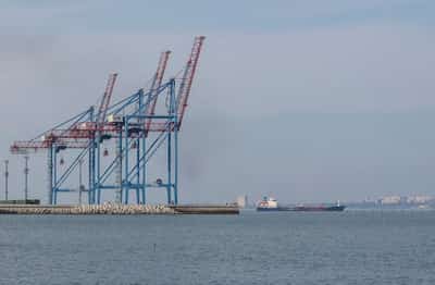 Image for Ukraine says it will protect ports to maintain export volumes after attacks
