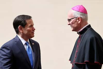 Image for Rubio to meet Pope Leo as Trump keeps up attacks on pontiff