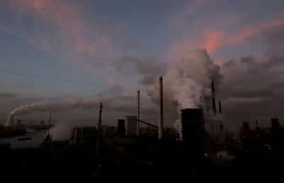 Image for German industrial output drops unexpectedly in November