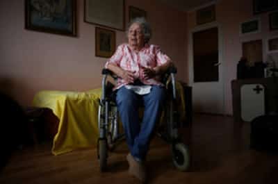 Image for Auschwitz survivors recall suffering 80 years after camp's liberation