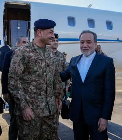 Image for Iran, US narrow differences after Pakistani mediation but splits remain, senior Iranian official says