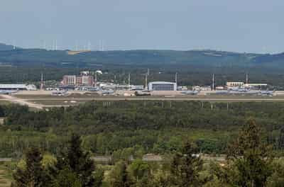 Image for German defence ministry says no 'definitive cancellation' of US weapons deployment