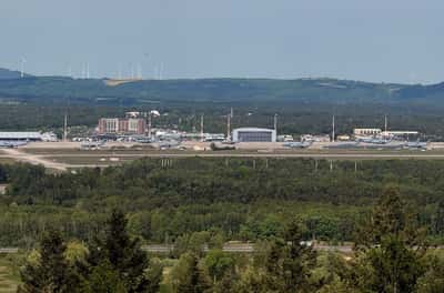 Image for German defence ministry says no 'definitive cancellation' of US weapons deployment