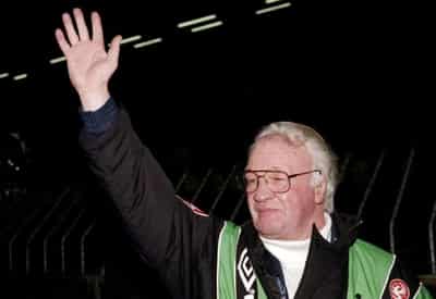 Image for Soccer-Former Northern Ireland manager Bingham dies aged 90