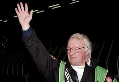 Image for Soccer-Former Northern Ireland manager Bingham dies aged 90