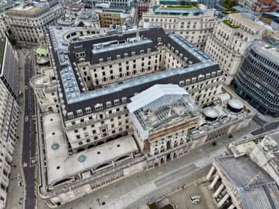Image for Bank of England to stop selling 20- and 30-year gilts, Telegraph reports