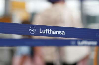 Image for Air France, Lufthansa, others avoid Pakistan airspace amid India tensions