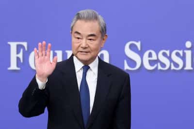 Image for China appreciates 'positive signals' shown by new Dutch government, foreign minister says