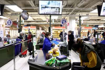 Image for Euro zone economy ends 2025 on benign note even as risks linger