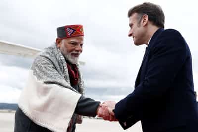 Image for France's Macron says he coordinated position on Ukraine crisis with India's Modi